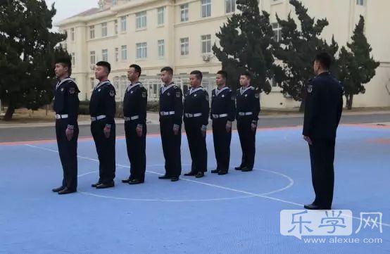 青岛嘉峪关学校童行途中寒假研学乐享假期